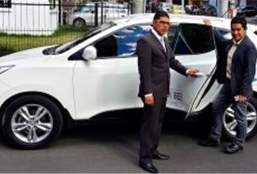 TripAdvisor users can now enjoy a new feature for its smartphone and mobile website, allowing easy access to Uber services. With the new feature, you can easily reserve a ride with Uber to restaurants, attractions and hotels in more than 40 cities worldwide.
