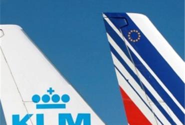 AIR FRANCE KLM is the most sustainable airline in the world. In fact, the airline group has been ranked as the most sustainable airline on the Dow Jones Sustainability Index (DJSI) for ten years in a row now. With this ranking, AIR FRANCE KLM maintains its position as one of the 24 most sustainable corporations in the world.
