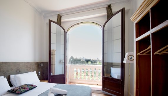 Top 5 ‘Poshtels’: Barcelona, Dublin, Reykjavik, Porto, Berlin