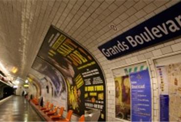 As business travellers not only fly through the skies but also riding the world’s underground networks, it is good to find out about the pros and cons of the world’s subway systems. How do the London Underground and the Paris Metro compare?